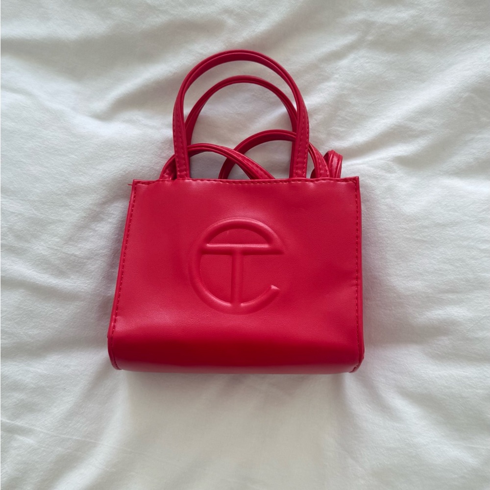 Red mini telfar